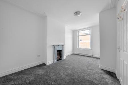 4 bedroom Terraced House for sale in Methley Drive, Chapel Allerton, Leeds, LS7