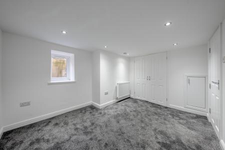 4 bedroom Terraced House for sale in Methley Drive, Chapel Allerton, Leeds, LS7