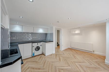 4 bedroom Terraced House for sale in Methley Drive, Chapel Allerton, Leeds, LS7
