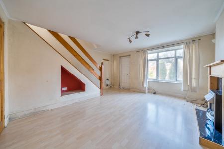 3 bedroom Semi-detached house for sale in Elmton Close, Middleton, Leeds, LS10