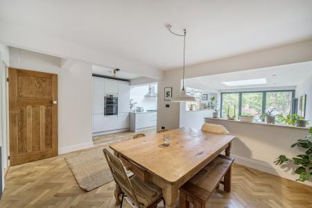 4 bedroom Semi-detached house for sale in Gledhow Park Crescent, Chapel Allerton, Leeds, LS7