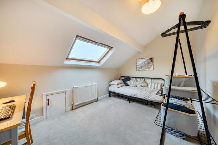 4 bedroom Terraced House for sale in Methley Grove, Chapel Allerton, Leeds, LS7