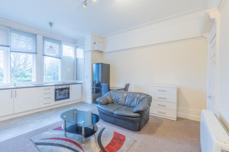 1 bedroom Flat to let in St Marys Road, Leeds, LS7