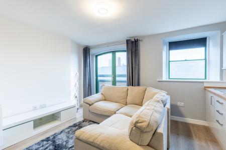 1 bedroom Flat to let in Sparrow Wharf, 32 The Calls, Leeds, LS2
