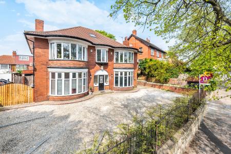 2 bedroom Flat to let in Newton Hill Court, Chapeltown Road, Chapel Allerton, Leeds, LS7