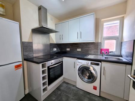 1 bedroom Flat to let in Monk Bridge Road, Meanwood, Leeds, LS6