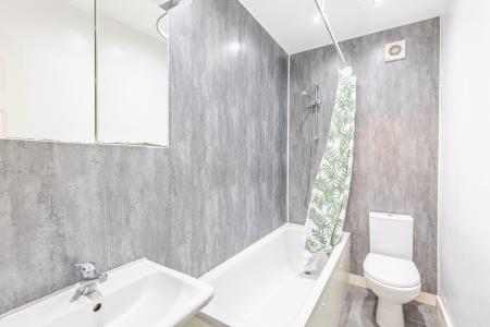 1 bedroom Flat to let in Monk Bridge Road, Meanwood, Leeds, LS6