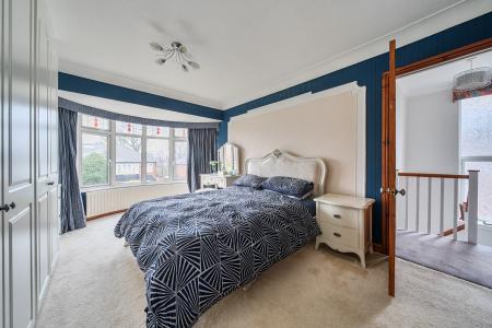 3 bedroom Semi-detached house for sale in Shadwell Walk, Shadwell, Leeds, LS17