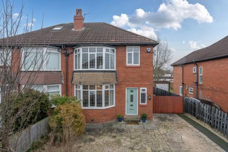 3 bedroom Semi-detached house for sale in Talbot Rise, Roundhay, Leeds, LS17