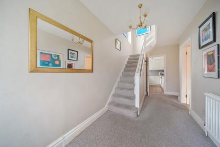 3 bedroom Semi-detached house for sale in Kingswood Crescent, Roundhay, Leeds, LS8