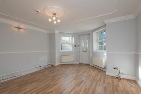 2 bedroom Flat to let in 4 West Hill Terrace, 83 Harrogate Road, Chapel Allerton, Leeds, LS7