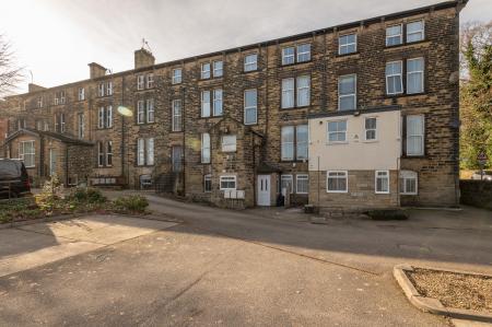 2 bedroom Flat to let in 4 West Hill Terrace, 83 Harrogate Road, Chapel Allerton, Leeds, LS7