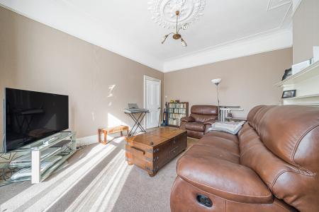 5 bedroom Semi-detached house for sale in Sholebrook Avenue, Chapeltown, Leeds, LS7