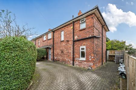 3 bedroom Semi-detached house for sale in Miles Hill View, Chapel Allerton, Leeds, LS7
