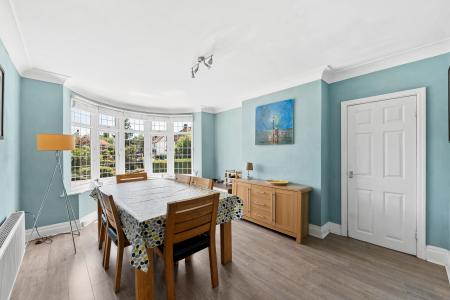 5 bedroom Detached house for sale in Southlands Drive, Moortown, Leeds, LS17