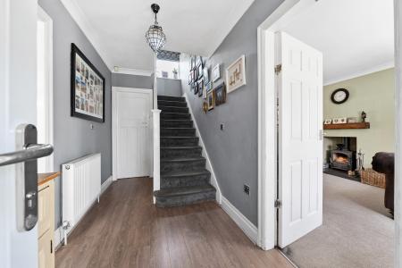 5 bedroom Detached house for sale in Southlands Drive, Moortown, Leeds, LS17