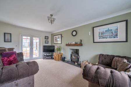 5 bedroom Detached house for sale in Southlands Drive, Moortown, Leeds, LS17