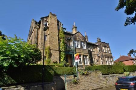 1 bedroom Flat to let in St Marys Road, Leeds, LS7