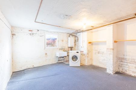 3 bedroom Terraced House to let in Greenwood Mount, Meanwood, Leeds, LS6