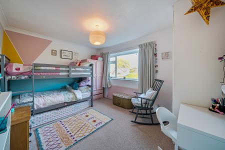 4 bedroom Semi-detached house for sale in Allerton Grange Rise, Moortown, Leeds, LS17