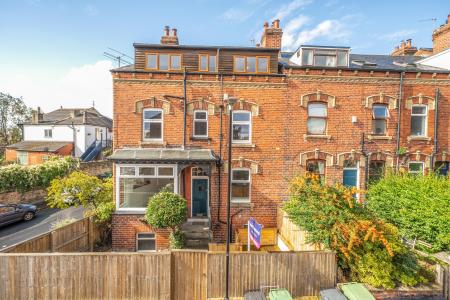 3 bedroom End of terrace house for sale in Methley Lane, Chapel Allerton, Leeds, LS7