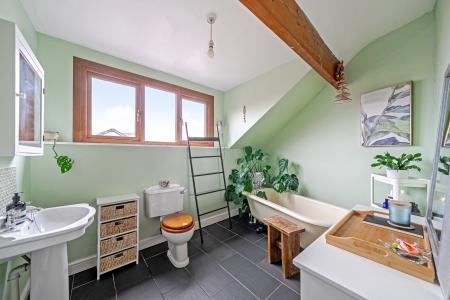 3 bedroom End of terrace house for sale in Methley Lane, Chapel Allerton, Leeds, LS7