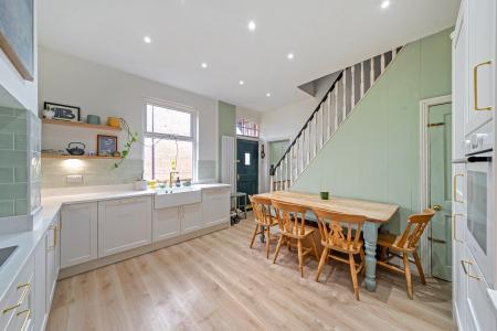 3 bedroom End of terrace house for sale in Methley Lane, Chapel Allerton, Leeds, LS7