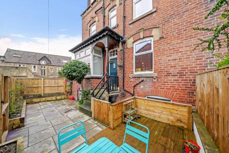3 bedroom End of terrace house for sale in Methley Lane, Chapel Allerton, Leeds, LS7