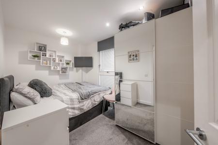 2 bedroom Flat for sale in The Hawthorns, 6 Well Lane, Chapel Allerton, Leeds, LS7