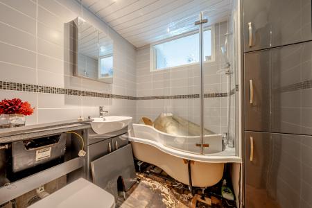 2 bedroom Flat for sale in Gledhow Court, Chapel Allerton, Leeds, LS7