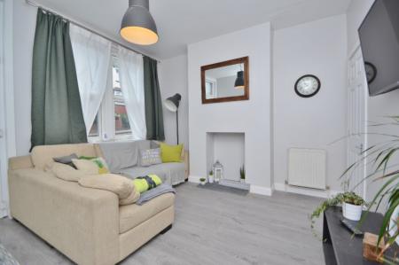 1 bedroom House share to let in Gordon Terrace, Meanwood, Leeds, LS6