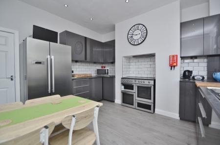 1 bedroom House share to let in Gordon Terrace, Meanwood, Leeds, LS6