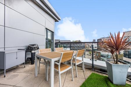 2 bedroom Penthouse to let in MacKenzie House, Chadwick Street, Leeds, LS10