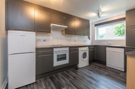 1 bedroom Flat to let in The Moorlands, Off Shadwell Lane, Leeds, LS17