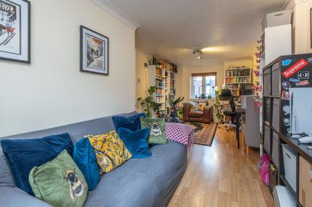 2 bedroom Flat for sale in Langtons Wharf, The Calls, Leeds, LS2