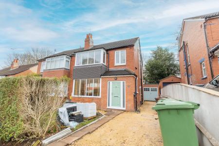 3 bedroom Semi-detached house to let in Newton Park View, Chapel Allerton, Leeds, LS7