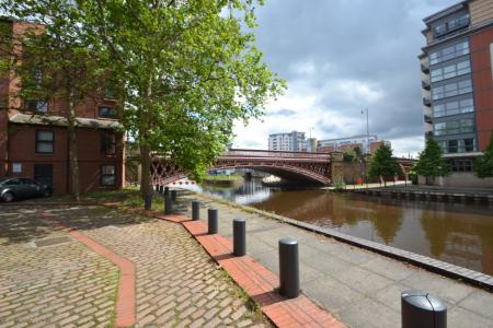 1 bedroom Flat to let in The Calls, Leeds, LS2