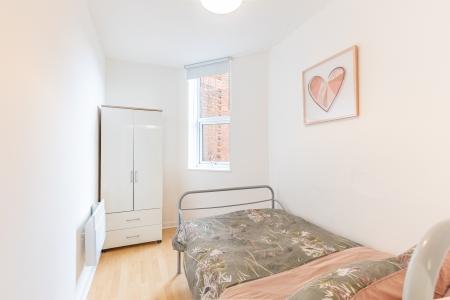 1 bedroom Flat to let in The Calls, Leeds, LS2