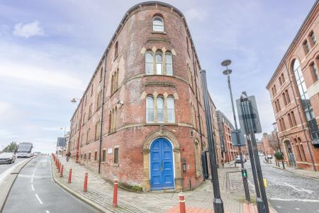 1 bedroom Flat to let in The Calls, Leeds, LS2