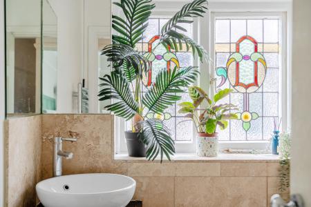 3 bedroom Duplex for sale in Street Lane, Roundhay, Leeds, LS8