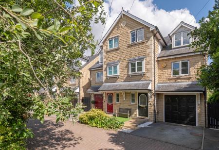 4 bedroom Town house for sale in Keplestone Mews, Alwoodley, Leeds, LS17