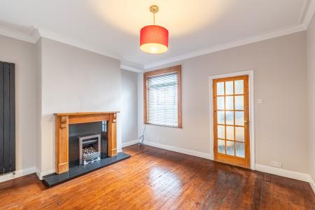 4 bedroom Terraced House for sale in Hawthorn Vale, Chapel Allerton, Leeds, LS7
