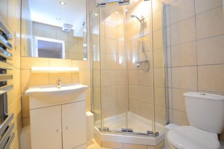 1 bedroom Flat to let in Brookfield Avenue, Leeds, LS8