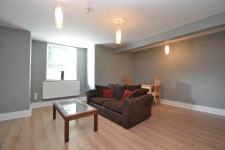1 bedroom Flat to let in Brookfield Avenue, Leeds, LS8