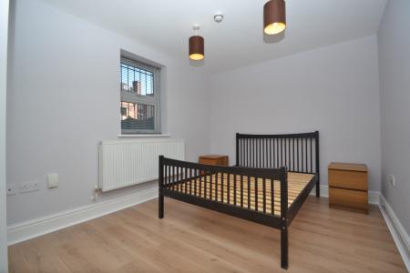 1 bedroom Flat to let in Brookfield Avenue, Leeds, LS8