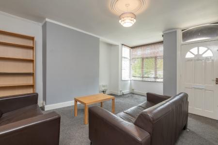 2 bedroom End of terrace house to let in Methley View, Chapel Allerton, Leeds, LS7