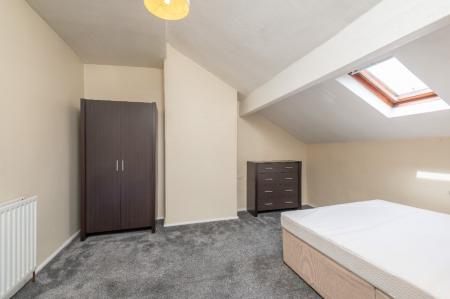 2 bedroom End of terrace house to let in Methley View, Chapel Allerton, Leeds, LS7