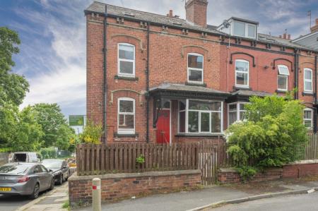 2 bedroom End of terrace house to let in Methley View, Chapel Allerton, Leeds, LS7