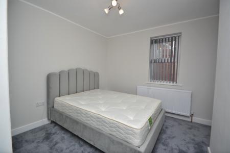 2 bedroom Flat to let in 322 Harrogate Road, Moortown, Leeds, LS17