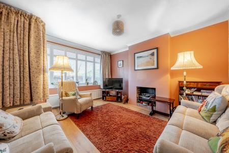 3 bedroom Semi-detached house for sale in Gledhow Grange View, Roundhay, Leeds, LS8